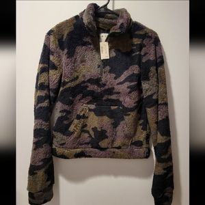 Aeropostale Camo Sherpa